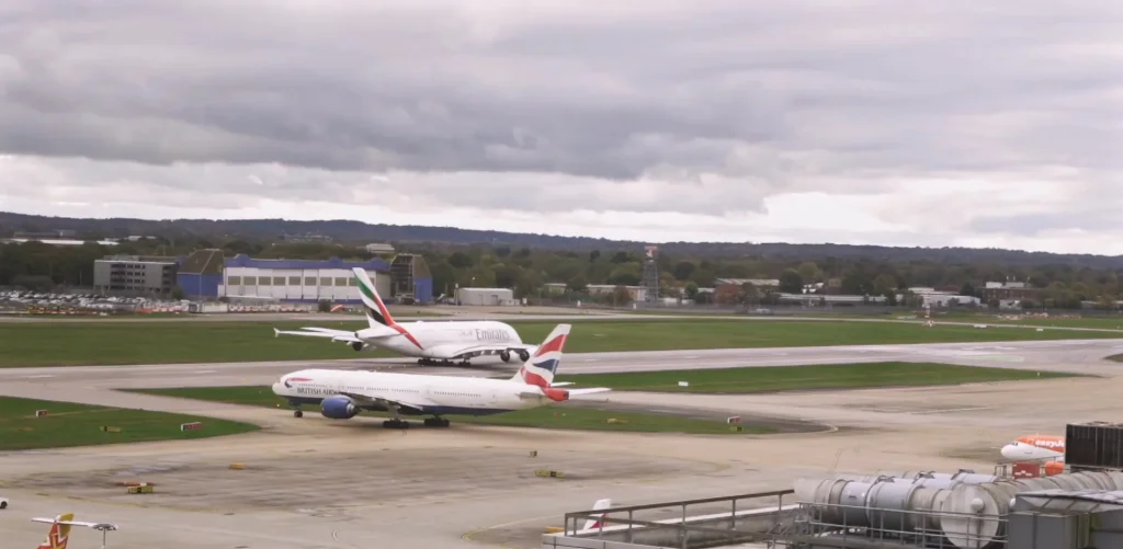 Aircraft on the apron at Gatwick Airport